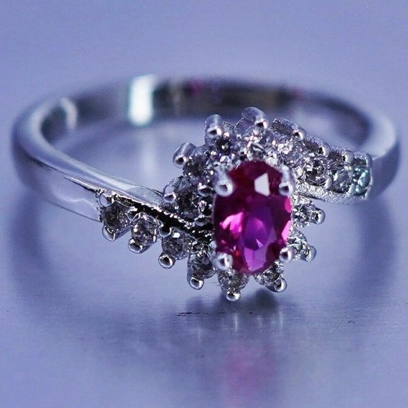 Vintage .925 Sterling Ring with Ruby & CZ Stones. Size 6-3/4. Preowned. (527) - Picture 5 of 7